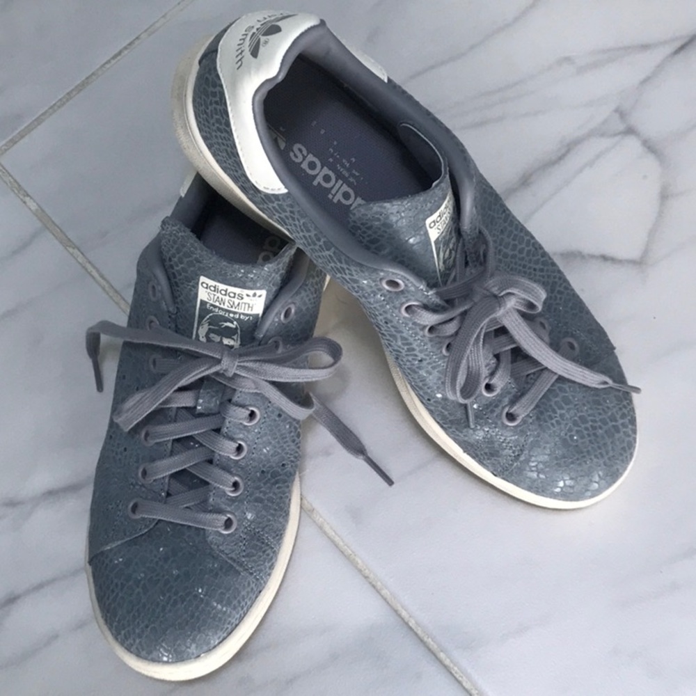 💲⬇️(from$55) Adidas Stan Smith snakeskin sneakers